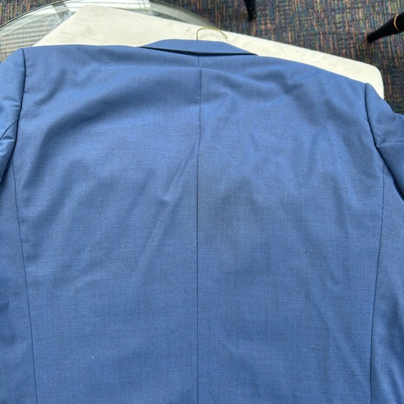 Hugo Boss Wool Suit - Picture 3 of 9